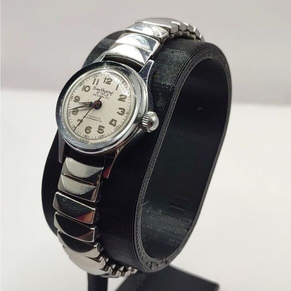 Hawthorne Incabloc 17 Jewels Anti magnetic Auto Wind Up Silver Tone Ladies Watch - Picture 4 of 6